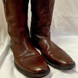 Frye roper western boot, size 11D.